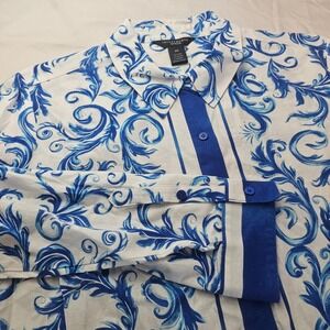 Investments Woman 2X Stretch Linen Blue White Scroll Button Down Shirt 1189